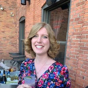 Meet your Posher, Claire